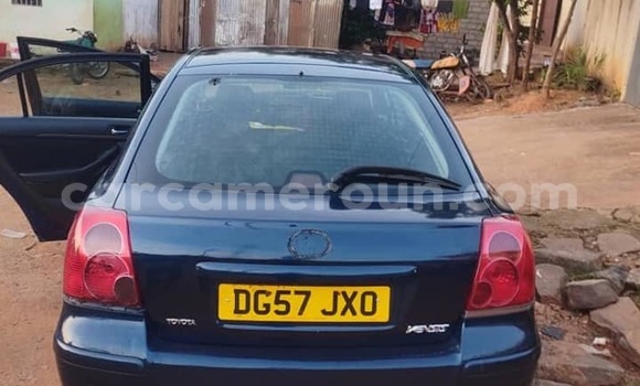 Acheter Occasion Voiture Toyota Avensis Bleu à Yaoundé, Central Cameroon Acheter Occasion Voiture Toyota Avensis Bleu à Yaoundé, Central Cameroon
