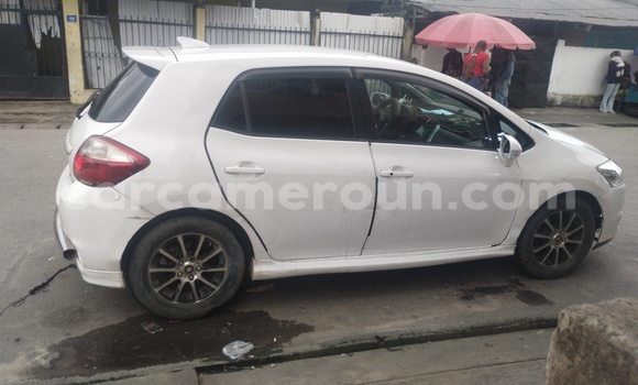 Acheter Occasion Voiture Aurus Senat Blanc à Douala, Littoral Cameroon