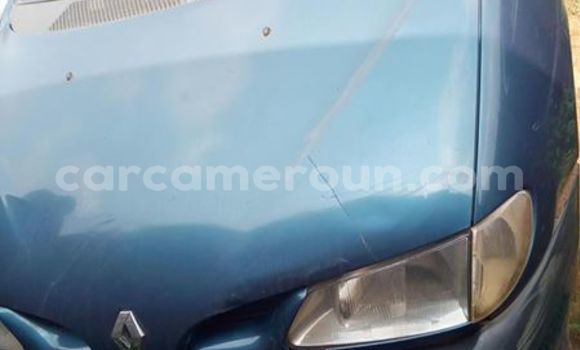 Buy Import Renault Megane Blue Car in Yaounde in Central Cameroon Buy Import Renault Megane Blue Car in Yaounde in Central Cameroon