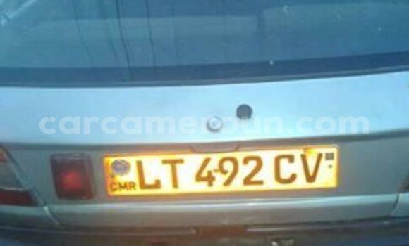 Sayi Na hannu Toyota Starlet Azurfa Mota in Yaounde a Babban Kamaru Sayi Na hannu Toyota Starlet Azurfa Mota in Yaounde a Babban Kamaru