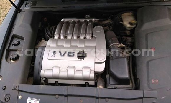 Sayi Na hannu Peugeot 607 Black Mota in Yaounde a Babban Kamaru Sayi Na hannu Peugeot 607 Black Mota in Yaounde a Babban Kamaru