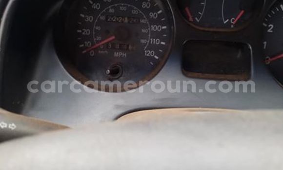 Acheter Occasion Voiture Toyota RAV4 Rouge à Yaoundé, Central Cameroon Acheter Occasion Voiture Toyota RAV4 Rouge à Yaoundé, Central Cameroon