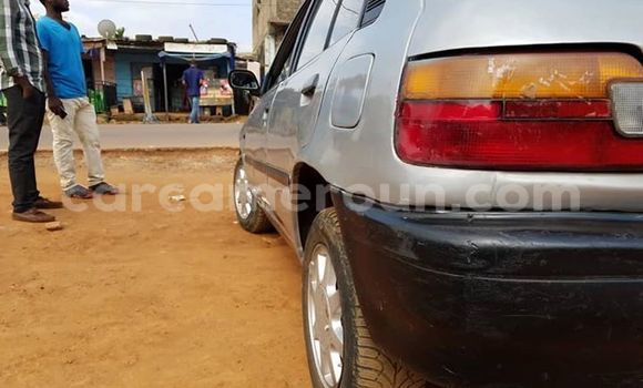 Acheter Occasion Voiture Toyota Starlet Gris à Yaoundé, Central Cameroon Acheter Occasion Voiture Toyota Starlet Gris à Yaoundé, Central Cameroon