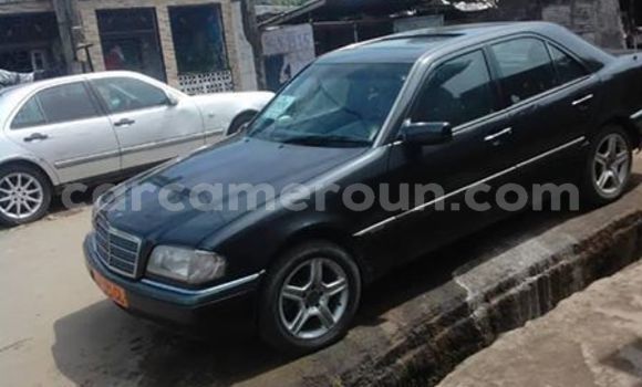 Acheter Occasion Voiture Mercedes‒Benz C–Class Noir à Yaoundé, Central Cameroon Acheter Occasion Voiture Mercedes‒Benz C–Class Noir à Yaoundé, Central Cameroon