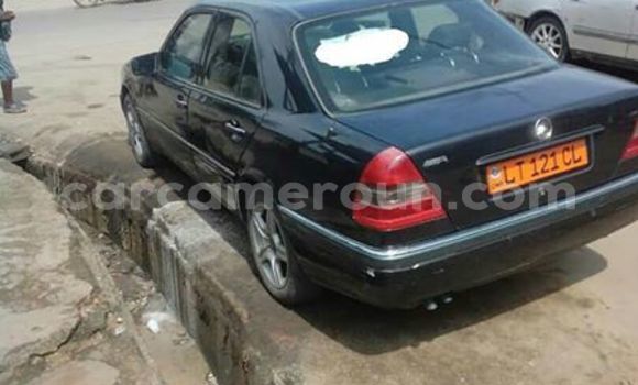 Acheter Occasion Voiture Mercedes‒Benz C–Class Noir à Yaoundé, Central Cameroon Acheter Occasion Voiture Mercedes‒Benz C–Class Noir à Yaoundé, Central Cameroon