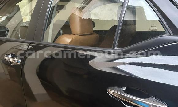 Sayi Na hannu Toyota Fortuner Black Mota in Douala a Ƙasar Kamaru