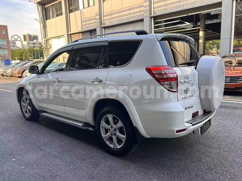 Big with watermark toyota rav4 littoral cameroon douala 21386