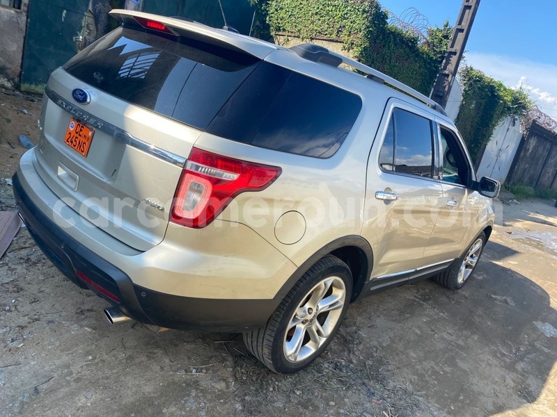 Big with watermark ford explorer littoral cameroon douala 21387