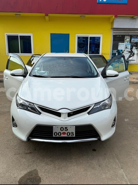 Big with watermark toyota auris littoral cameroon douala 21388