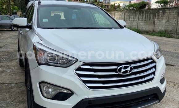 Acheter Import Voiture Hyundai Santa Fe Blanc à Douala, Littoral Cameroon Acheter Import Voiture Hyundai Santa Fe Blanc à Douala, Littoral Cameroon