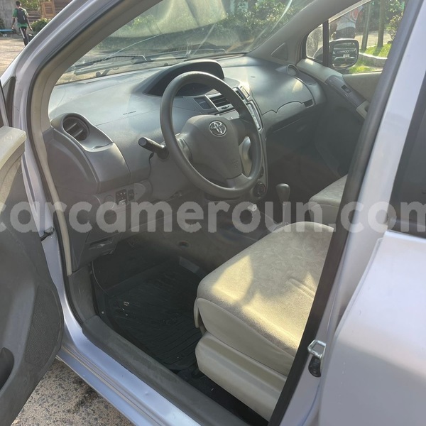 Big with watermark toyota vitz littoral cameroon douala 21393