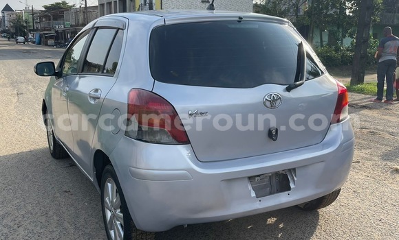 Acheter Occasion Voiture Toyota Vitz Gris à Douala, Littoral Cameroon Acheter Occasion Voiture Toyota Vitz Gris à Douala, Littoral Cameroon