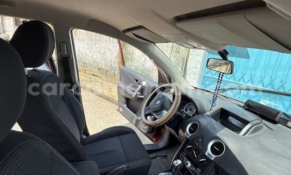 Sayi Na hannu Renault Koleos Sauran Mota in Douala a Ƙasar Kamaru Sayi Na hannu Renault Koleos Sauran Mota in Douala a Ƙasar Kamaru