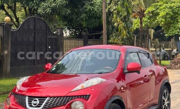 Sayi Na hannu Nissan Juke Red Mota in Douala a Ƙasar Kamaru
