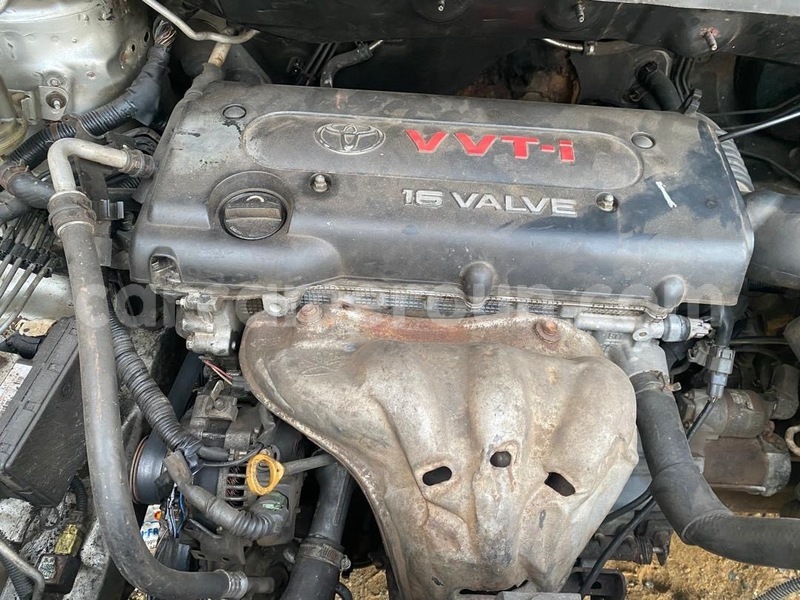 Big with watermark toyota avensis verso littoral cameroon douala 21408