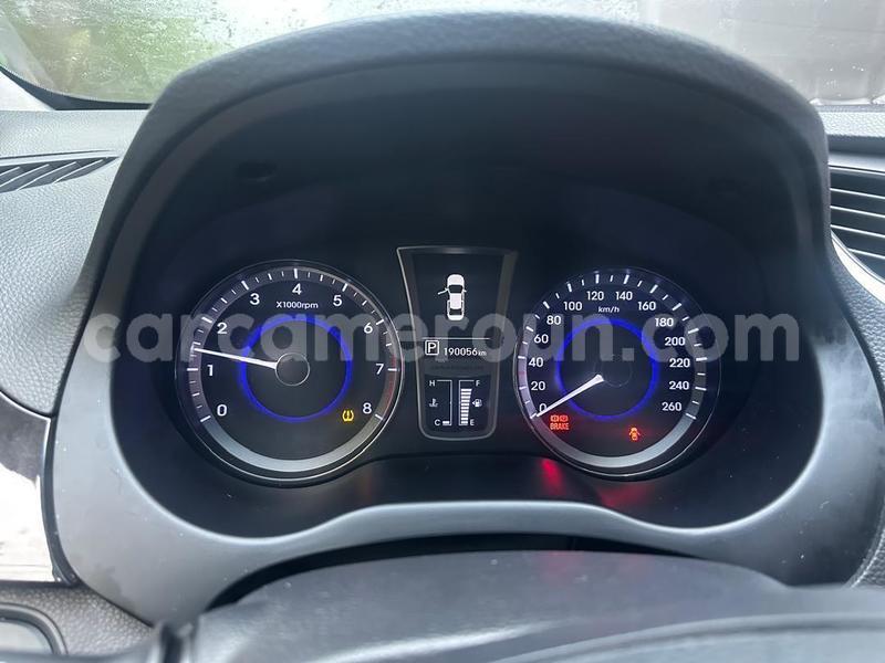 Big with watermark hyundai grandeur littoral cameroon douala 21409