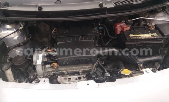 Acheter Occasion Voiture Toyota Vitz Gris à Douala, Littoral Cameroon Acheter Occasion Voiture Toyota Vitz Gris à Douala, Littoral Cameroon