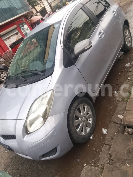 Big with watermark toyota vitz littoral cameroon douala 21410