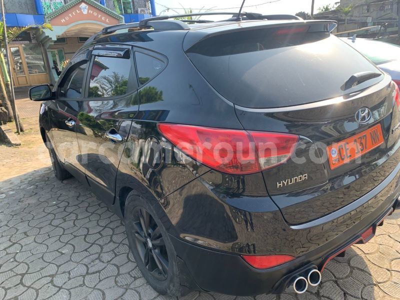 Big with watermark hyundai tucson littoral cameroon douala 21412
