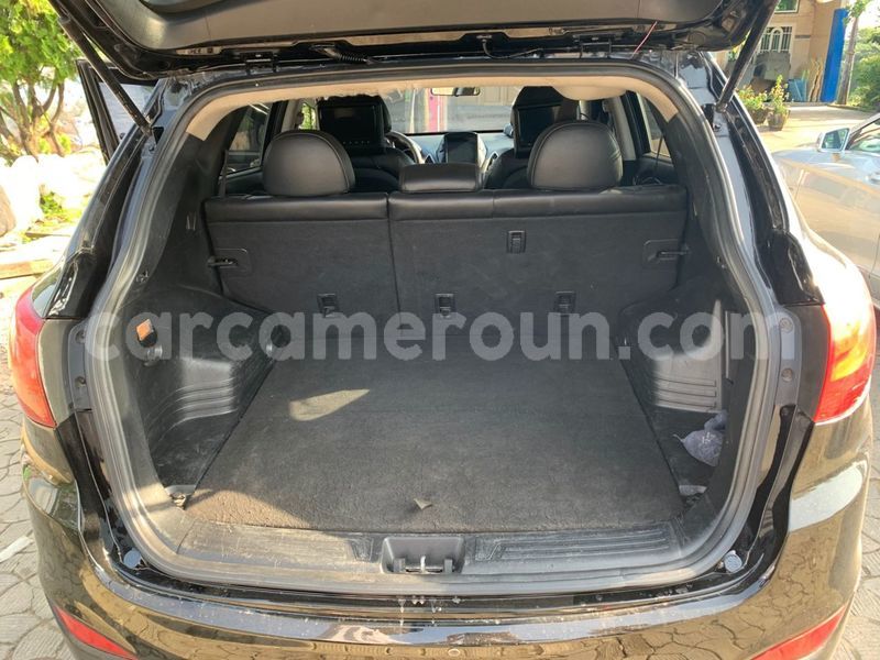 Big with watermark hyundai tucson littoral cameroon douala 21412