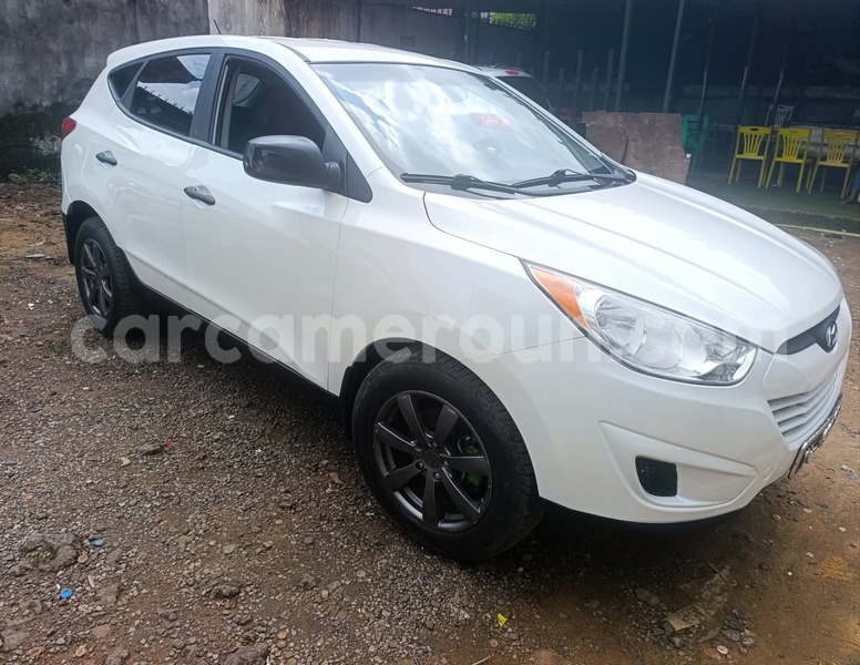 Big with watermark hyundai tucson littoral cameroon douala 21413