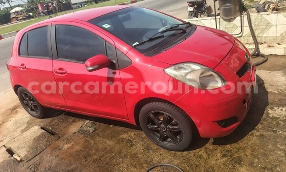 Acheter Occasion Voiture Toyota Vitz Rouge à Douala, Littoral Cameroon Acheter Occasion Voiture Toyota Vitz Rouge à Douala, Littoral Cameroon