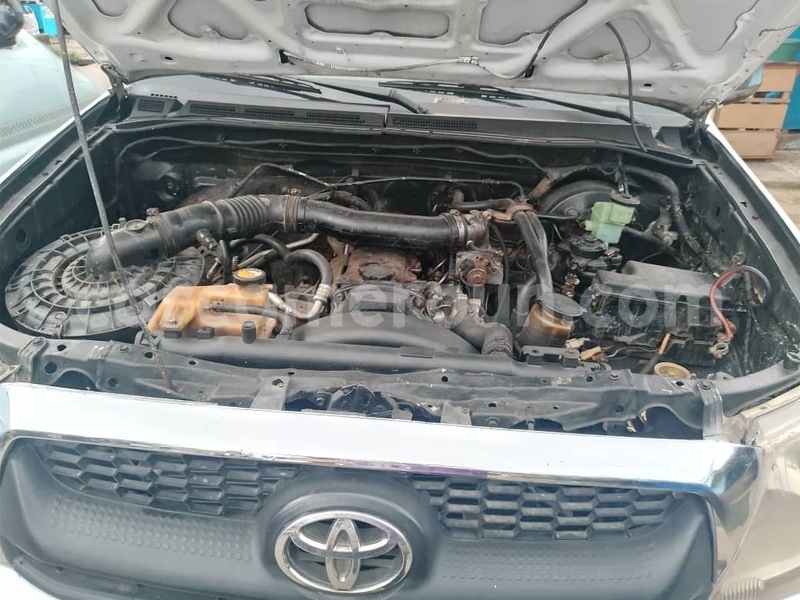Big with watermark toyota hilux littoral cameroon douala 21417
