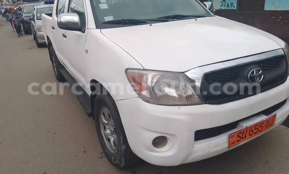 Acheter Occasion Voiture Toyota Hilux Blanc à Douala, Littoral Cameroon Acheter Occasion Voiture Toyota Hilux Blanc à Douala, Littoral Cameroon