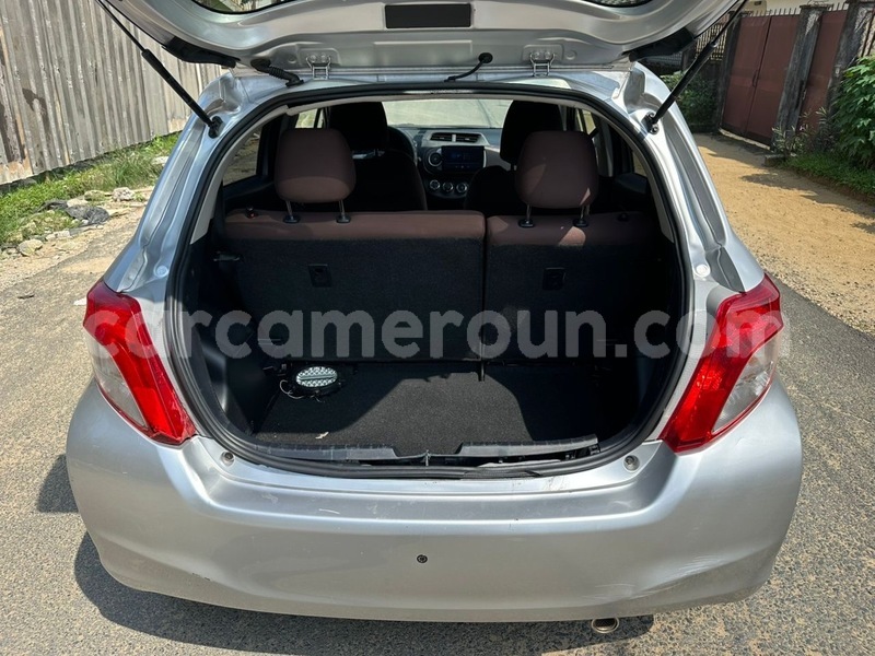 Big with watermark toyota vitz littoral cameroon douala 21418