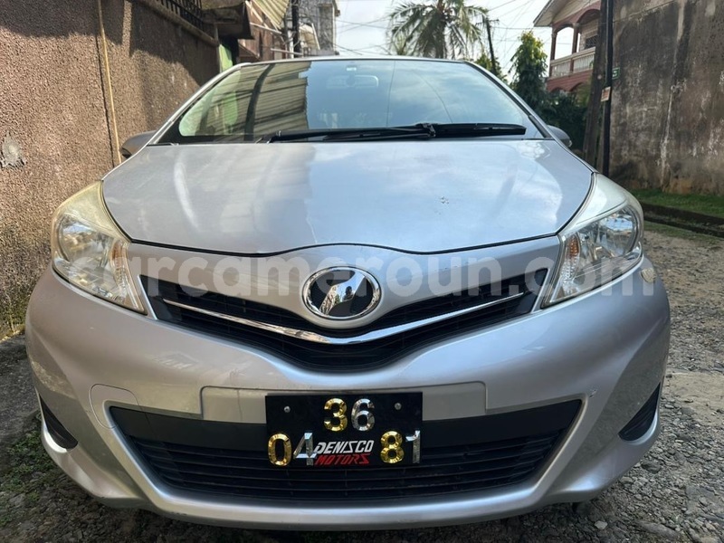 Big with watermark toyota vitz littoral cameroon douala 21418