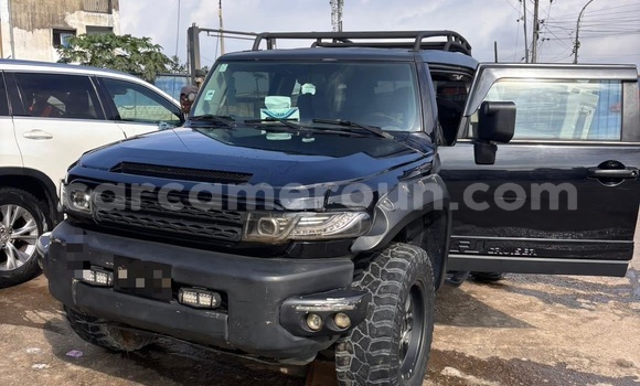 Acheter Occasion Voiture Toyota FJ Cruiser Noir à Douala, Littoral Cameroon