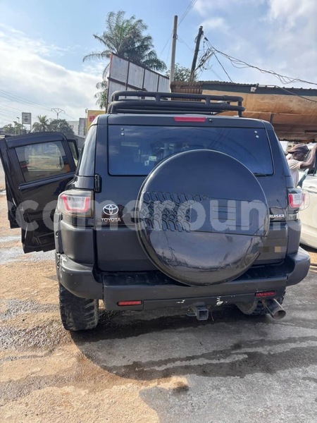 Big with watermark toyota fj cruiser littoral cameroon douala 21420