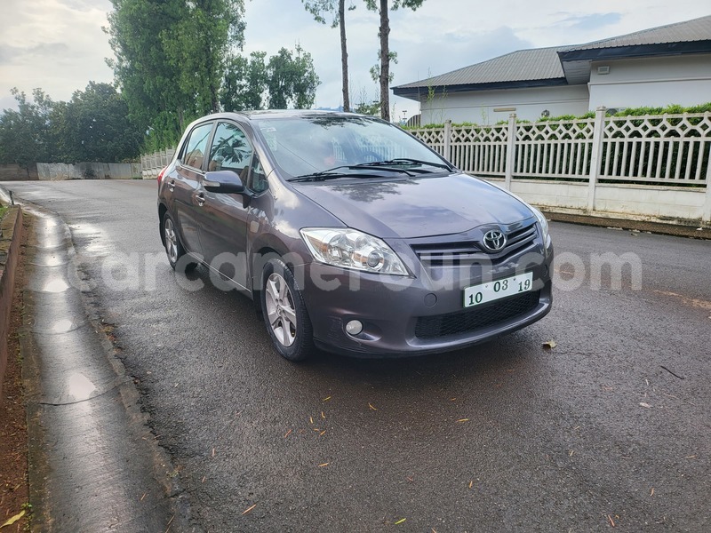 Big with watermark toyota auris central cameroon yaounde 21423