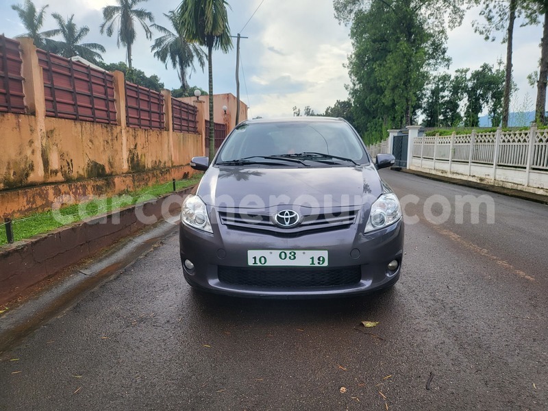 Big with watermark toyota auris central cameroon yaounde 21423