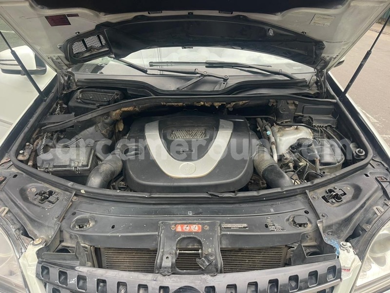 Big with watermark mercedes benz ml class littoral cameroon douala 21425