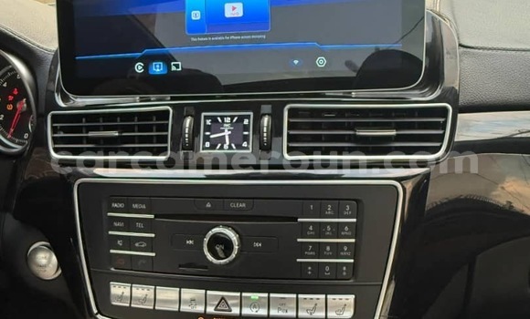 Sayi Na hannu Mercedes‒Benz AMG GLE Black Mota in Douala a Ƙasar Kamaru Sayi Na hannu Mercedes‒Benz AMG GLE Black Mota in Douala a Ƙasar Kamaru