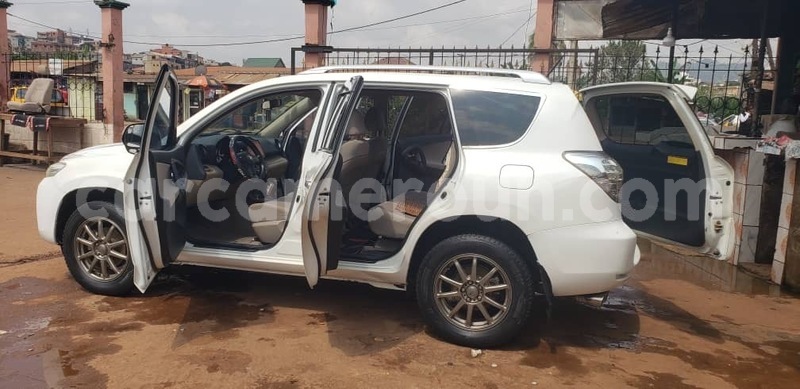 Big with watermark toyota vanguard central cameroon yaounde 21429