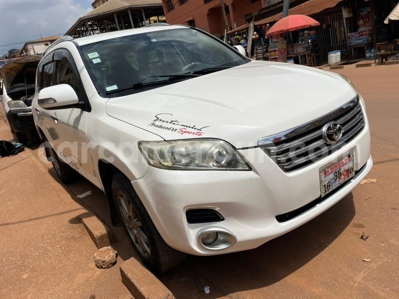 Big with watermark toyota vanguard central cameroon yaounde 21429