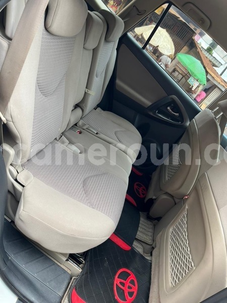 Big with watermark toyota vanguard central cameroon yaounde 21429