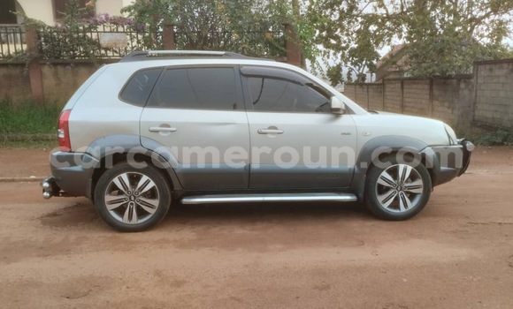 Sayi Na hannu Hyundai Tucson M Mota in Yaounde a Babban Kamaru Sayi Na hannu Hyundai Tucson M Mota in Yaounde a Babban Kamaru
