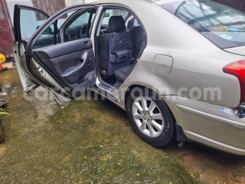 Big with watermark toyota avensis littoral cameroon douala 21438