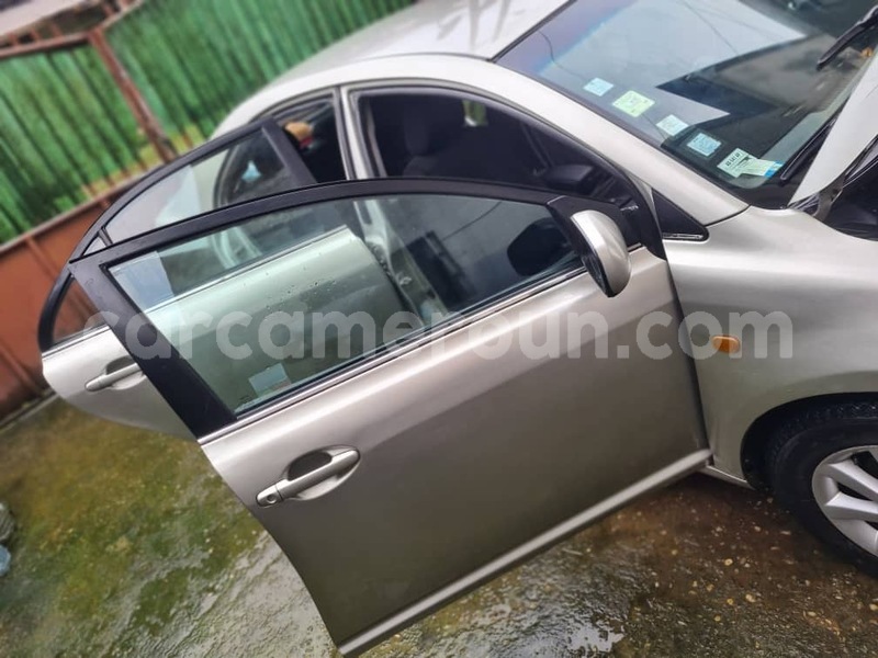 Big with watermark toyota avensis littoral cameroon douala 21438