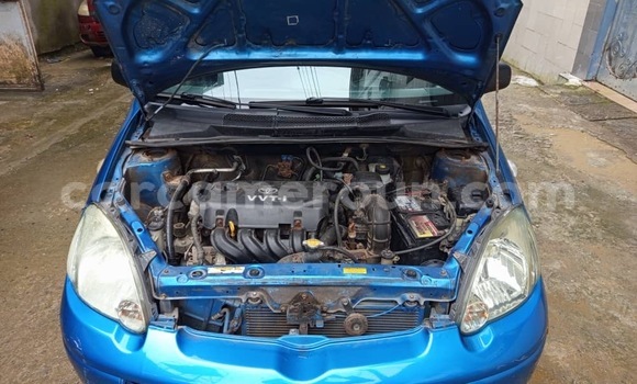 Acheter Occasion Voiture Toyota Yaris Bleu à Douala, Littoral Cameroon Acheter Occasion Voiture Toyota Yaris Bleu à Douala, Littoral Cameroon