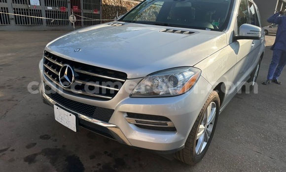 Acheter Neuf Voiture Mercedes‒Benz ML–Class Gris à Yaoundé, Central Cameroon Acheter Neuf Voiture Mercedes‒Benz ML–Class Gris à Yaoundé, Central Cameroon