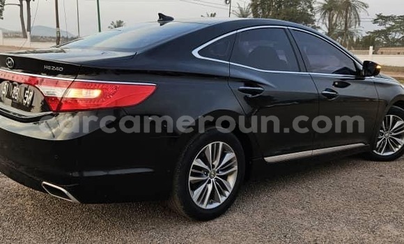 Acheter Import Voiture Hyundai Grandeur Noir à Yaoundé, Central Cameroon Acheter Import Voiture Hyundai Grandeur Noir à Yaoundé, Central Cameroon