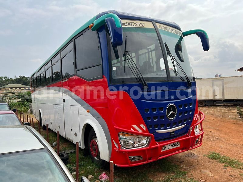 Big with watermark mercedes viano central cameroon yaounde 21450