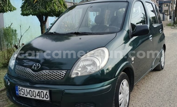 Buy Used Toyota Yaris Verso Green Car in Douala in Littoral Cameroon Buy Used Toyota Yaris Verso Green Car in Douala in Littoral Cameroon