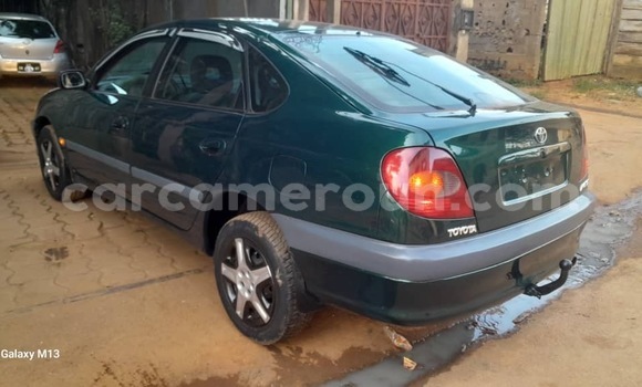 Acheter Occasion Voiture Toyota Avensis Vert à Yaoundé, Central Cameroon Acheter Occasion Voiture Toyota Avensis Vert à Yaoundé, Central Cameroon