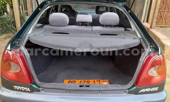 Acheter Occasion Voiture Toyota Avensis Vert à Yaoundé, Central Cameroon Acheter Occasion Voiture Toyota Avensis Vert à Yaoundé, Central Cameroon
