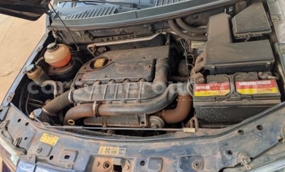 Acheter Occasion Voiture Land Rover Freelander Noir à Yaoundé, Central Cameroon Acheter Occasion Voiture Land Rover Freelander Noir à Yaoundé, Central Cameroon